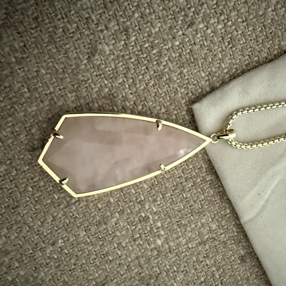 Kendra Scott Gold and Blush Pendant Necklace